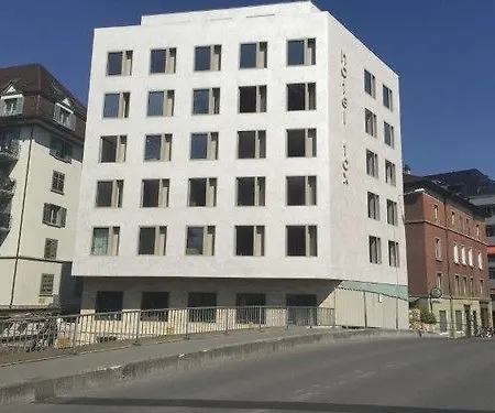 Visionapartments - Contactless Check-in Lucerna